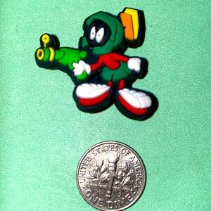 (10 for $15) Marvin the Martian Looney Tunes Crocs Shoe Charms